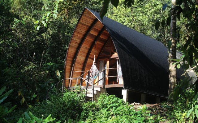 Sacha Urco Lodge Nature Hideaway Cabins