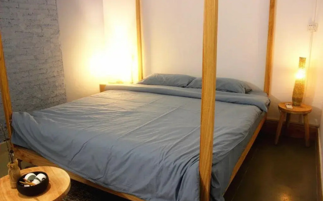 Hello Captain Youth Hostel