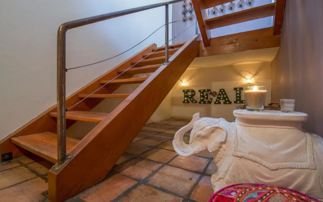 The Bel Air Treehouse