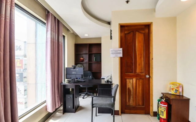 898 Berts Condotel