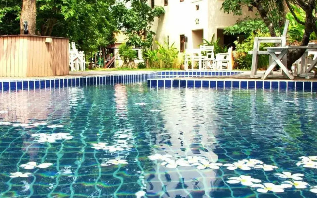 River Resort & Spa