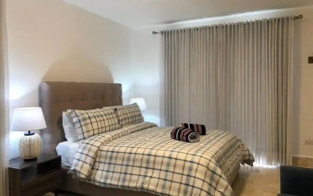 Apartamento en Playa Dorada, Green One