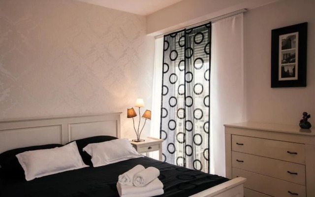 Sunset Penthouse Apartment with Hot Tub