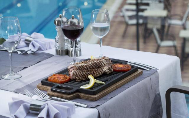 Bio Suites Hotel