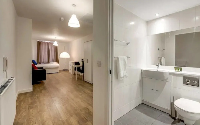 Bright And Modern Studio In Liverpool City Centre!