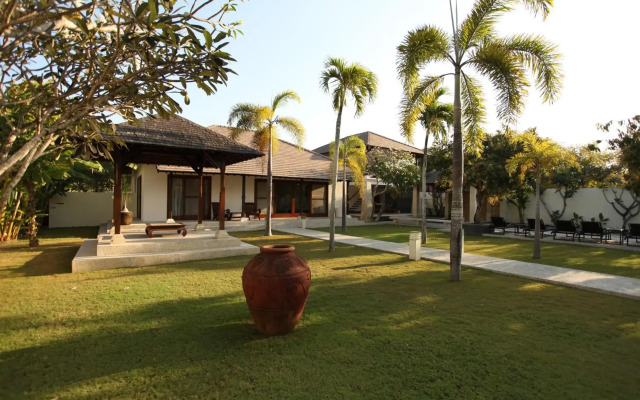 The Wangsa Hotel & Villas