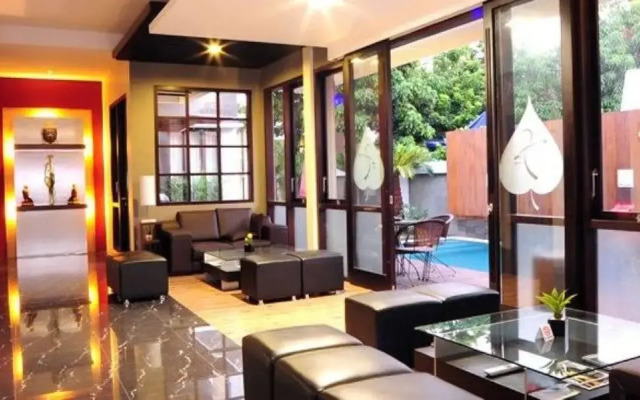 Savali Hotel