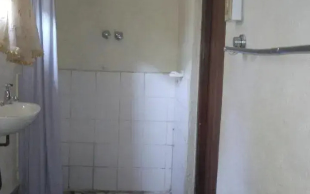 Hamba Kancane Ma-Africa Guest House