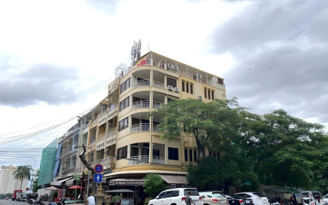 The Bright Lotus Guesthouse