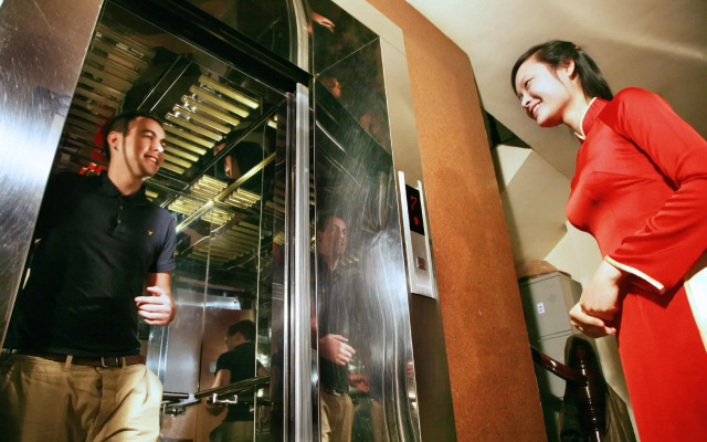 Hanoi House Hostel & Travel