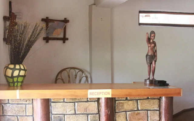 Buziga Shelter Lodge