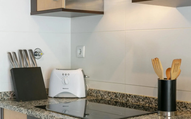 B09 - Downtown Spa Apartment