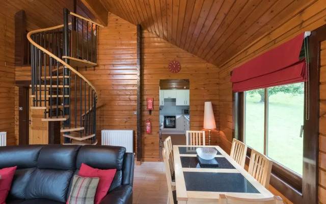 Lady Galloway Lodge 29 with Hot Tub, Newton Stewart