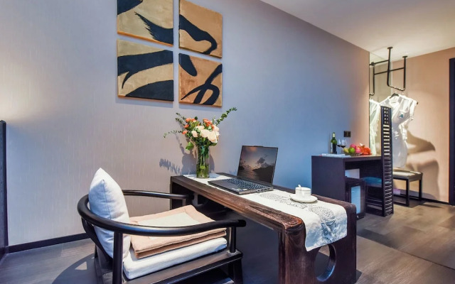 Enji M Hotel-Jiefangbei Hongyadong