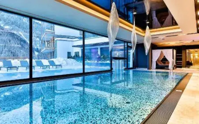 Mountain Spa Residences