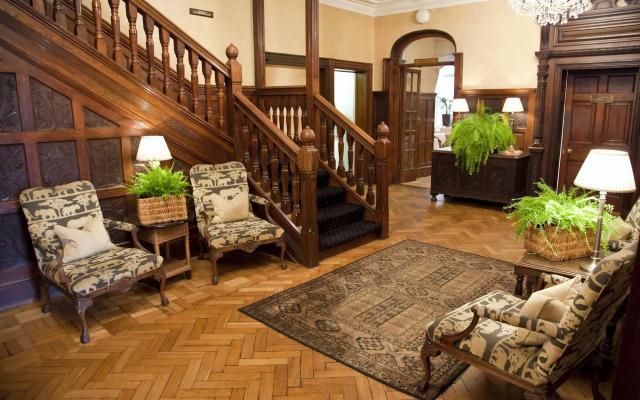 Rowton Hall Hotel and Spa
