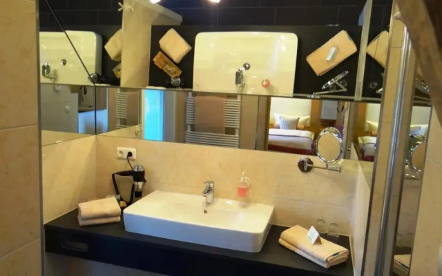 Hotel und Restaurant Am Peenetal