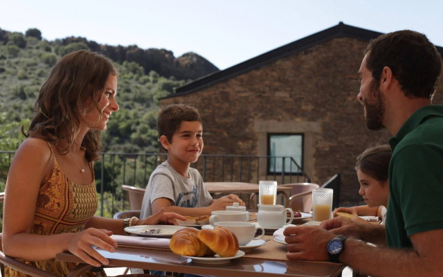 Colmeal Countryside Hotel