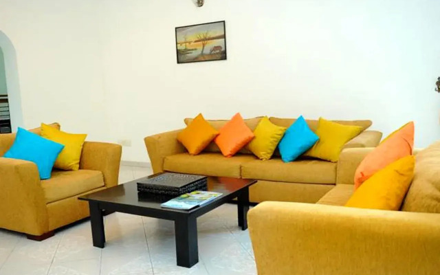 Airport reach villa