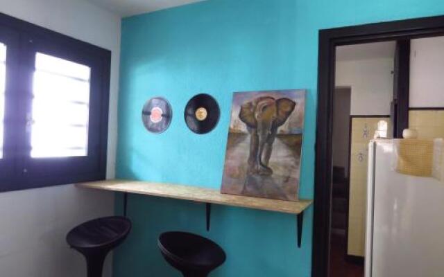 De la Costa Hostel