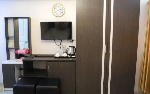 Bann Tawan Hostel Chiang Rai