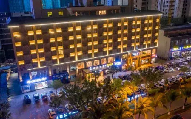 Coconut Island star hotel (Hainan University of political science and law)