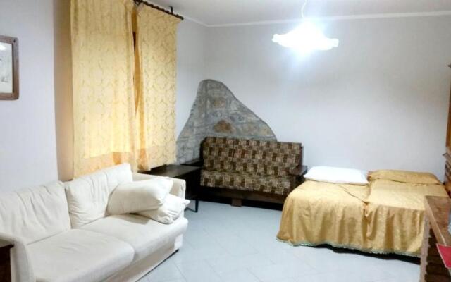 Apartment with 2 bedrooms in Petrosa with furnished terrace and WiFi 5 km from the beach