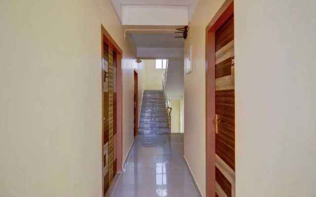 Collection O 84607 The Transit