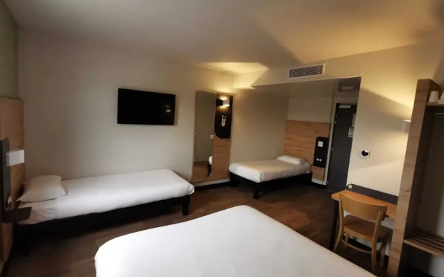 B&B HOTEL Saint-Martin-de-Crau Alpilles Camargue