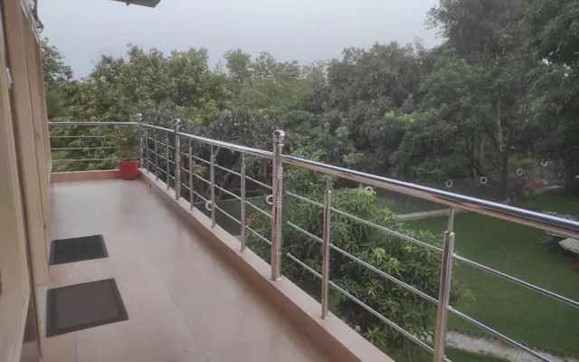Goroomgo Anugraha Homestay Ramnagar