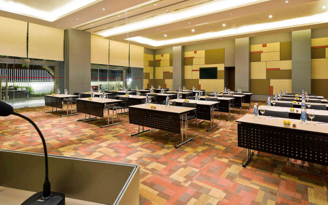 ibis Nashik Hotel