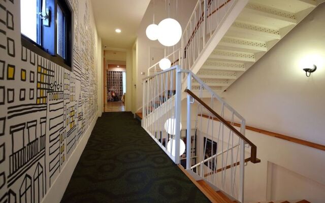 Apartment 321