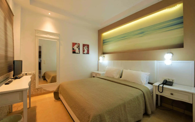 Antigoni Seaside Resort