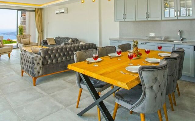 Villa Lamazi 2