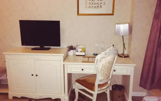 Chonpines Hotel (Shijiazhuang TV Wanda store)