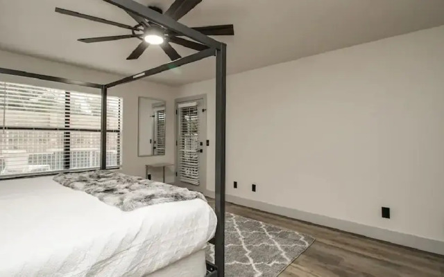 Fully Renovated Kierland Retreat W/pool & 4-bdrms!