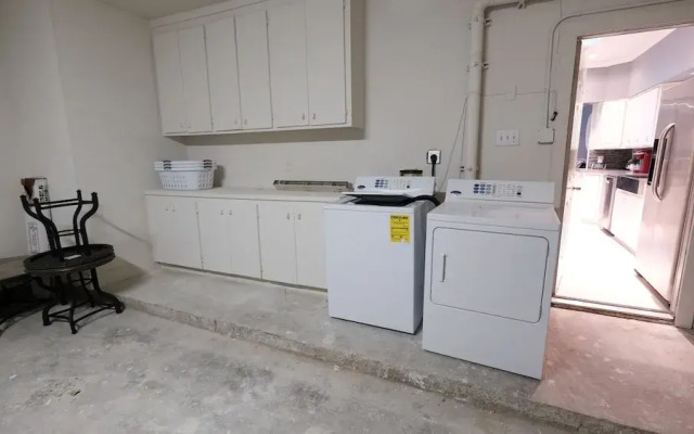 3Bdrm 2Bath 2Beds - NRG, Galleria