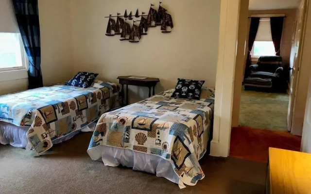 Pennsylvania Avenue 33