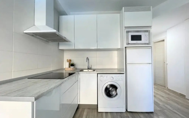 Belvilla by OYO Apartment in Benalma!dena