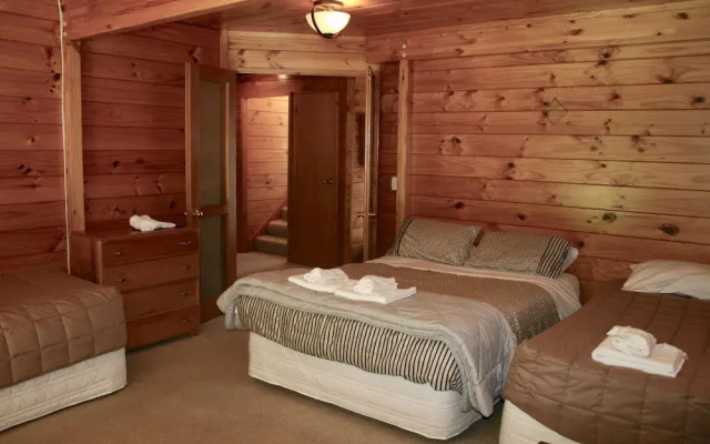Walnut Grove Lodge