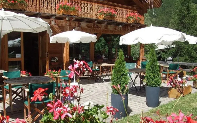 Chalet Hôtel L'Ecureuil