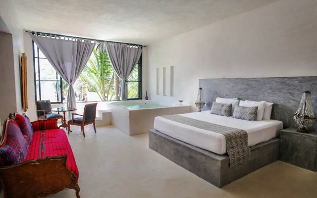 Posada Lamar Tulum Beach Front and Pool