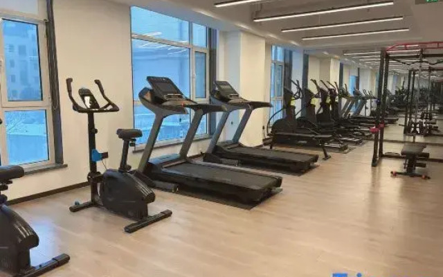 Qingyang Phoenix Hotel