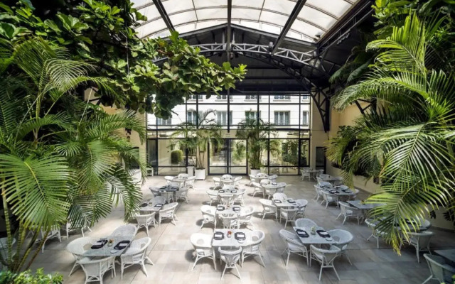 Loi Suites Recoleta Hotel