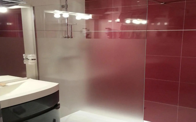 Private Hotel - Adults Only