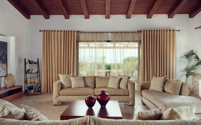 Astarte Villas - The Villa in Olive Grove