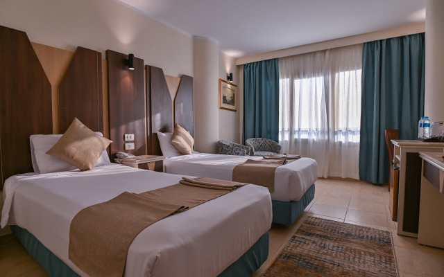 Swiss Inn Nile Hotel