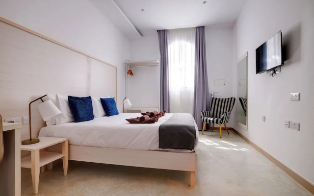 Kirxa Rooms and Suites