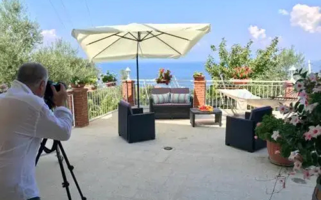 Villa Sorrento Flats