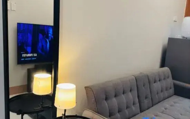 Solana Staycation Suites at Shore 3 Residence